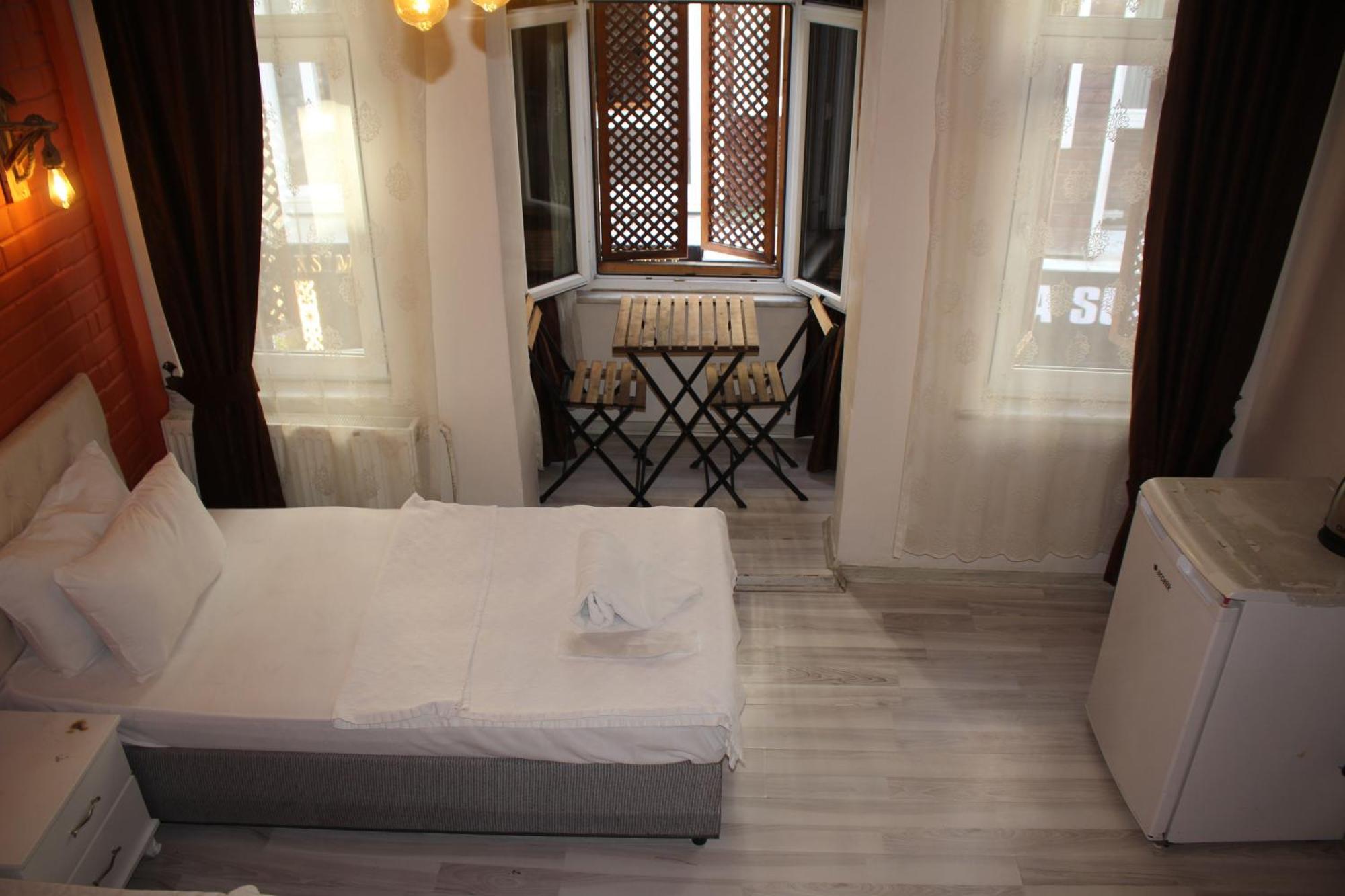 Taksim Bricktown Suite Istanbul Exterior foto